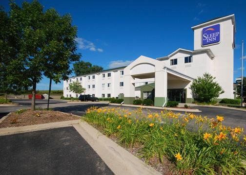 Sleep I-90 Inn 3*